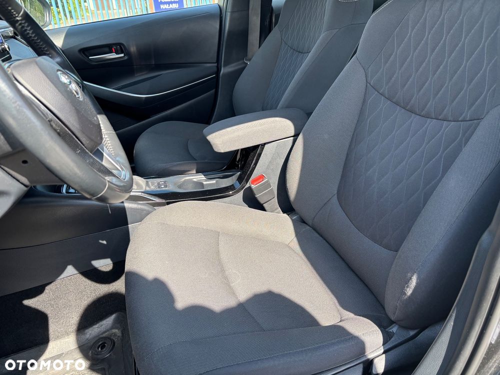 Toyota Corolla 1.8 Hybrid Comfort - 22