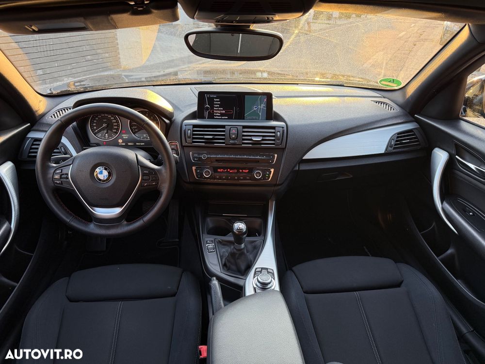 BMW Seria 1 118i Sport Line - 12