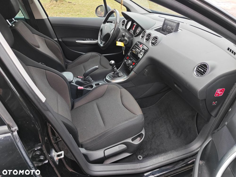 Peugeot 308 2.0 HDi Allure - 22