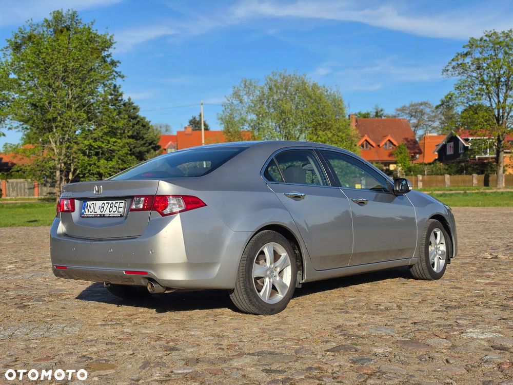 Honda Accord 2.0 Elegance - 3