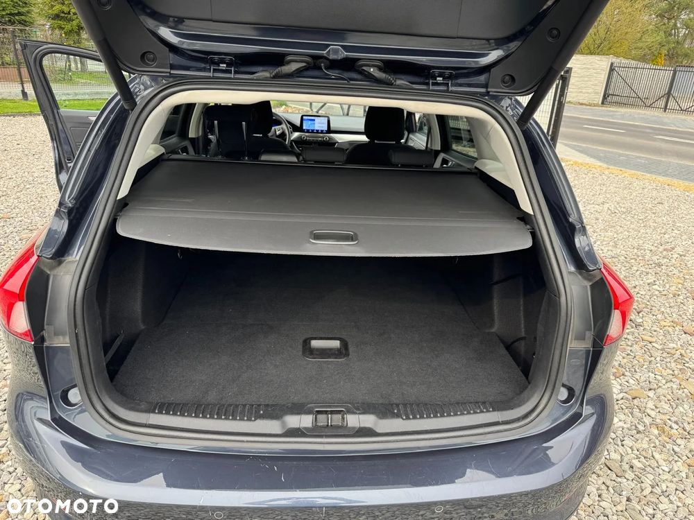 Ford Focus 1.5 EcoBlue Start-Stopp-System COOL&CONNECT DESIGN - 12
