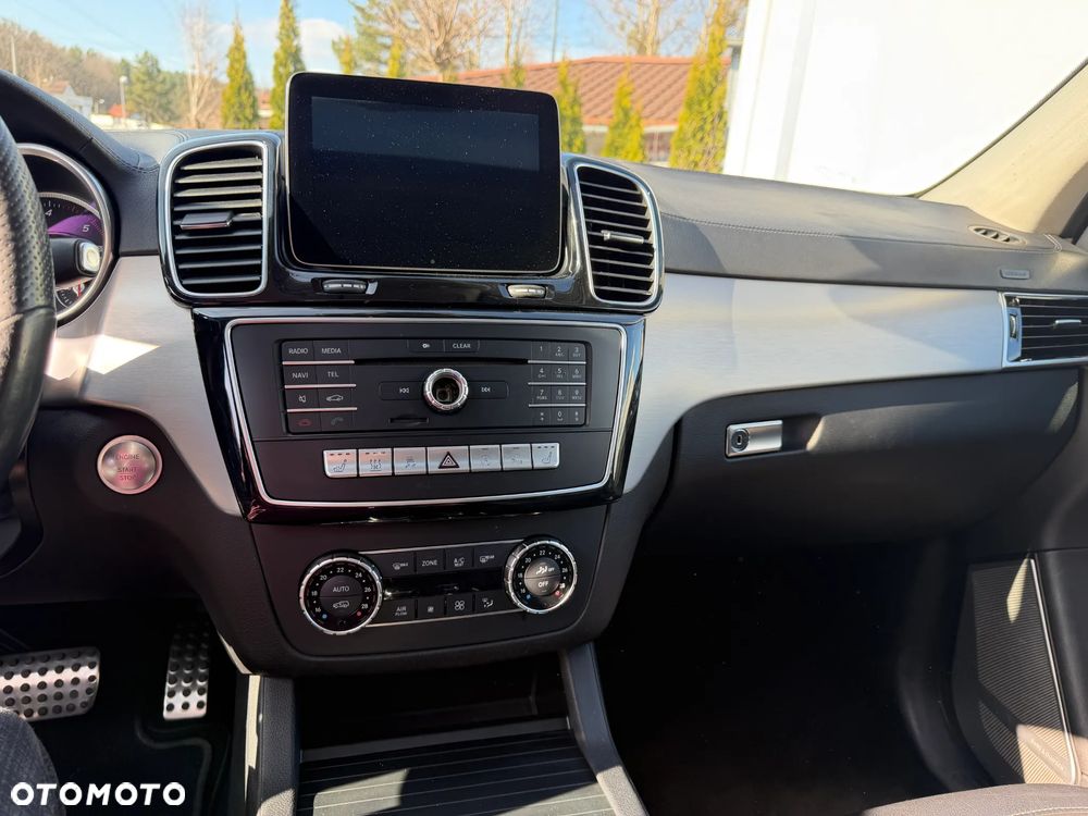 Mercedes-Benz GLS 350 d 4-Matic - 22