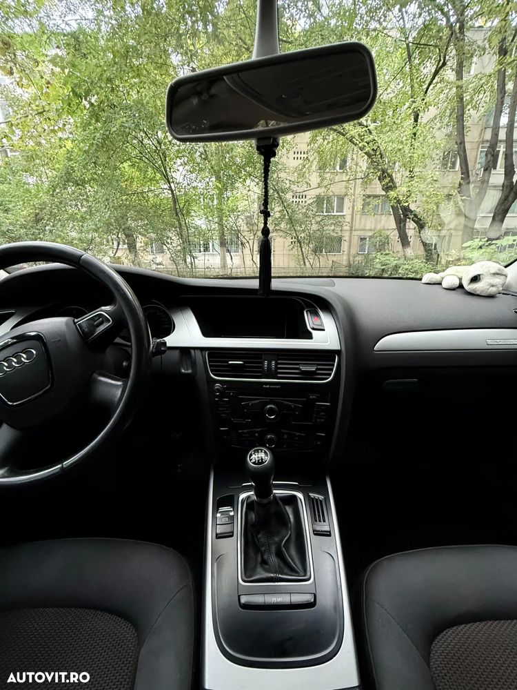 Audi A4 Allroad 2.0 TDI Quattro - 9