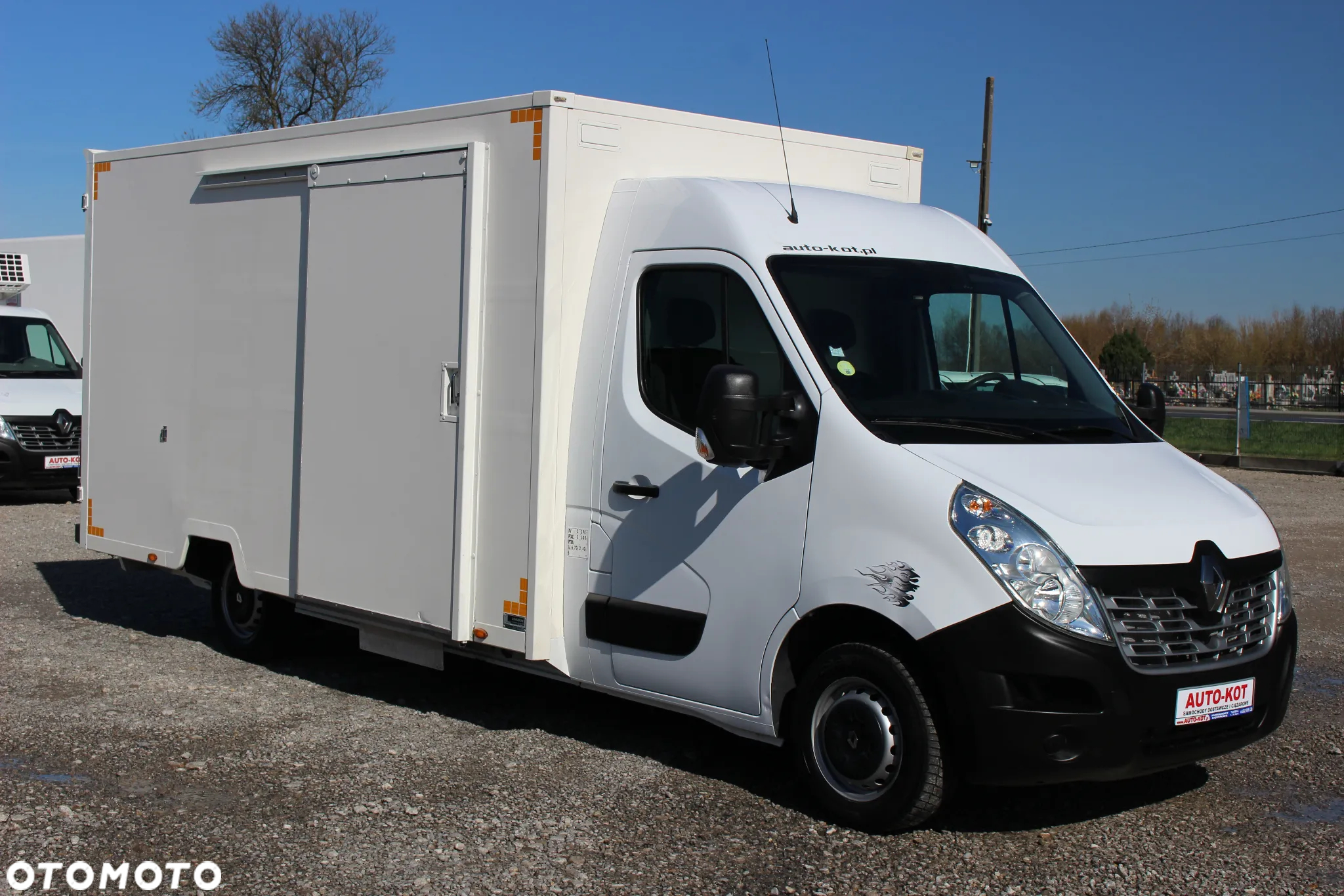Renault MASTER 2.3*130 KM*/ KONTENER+BOCZNE DRZWI / KLIMA / CZUJNIKI COFANIA/ SERWIS / STAN IDEALNY / - 7