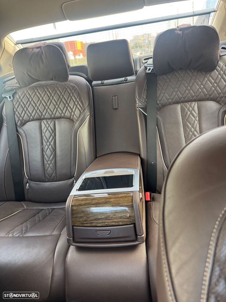 BMW ActiveHybrid 7 - 12