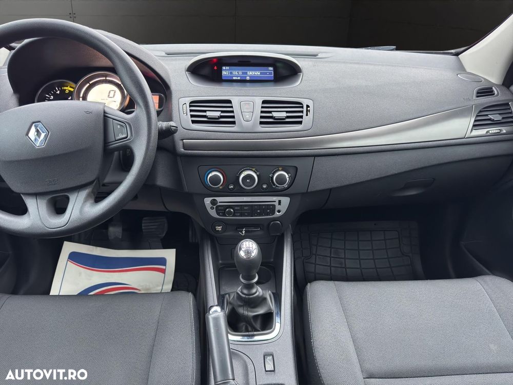 Renault Megane - 9