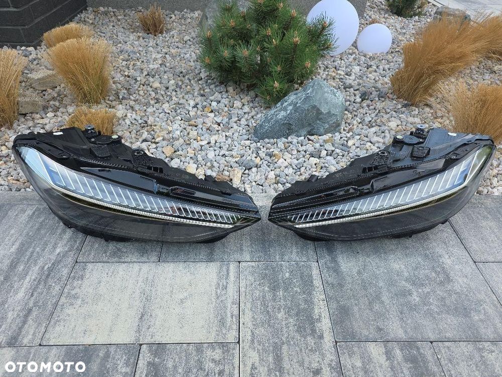 AUDI A5 S5 B10 8B3 Kompletne Full Led Matrix HD 8B3941035AA 8B3941036AA - 2