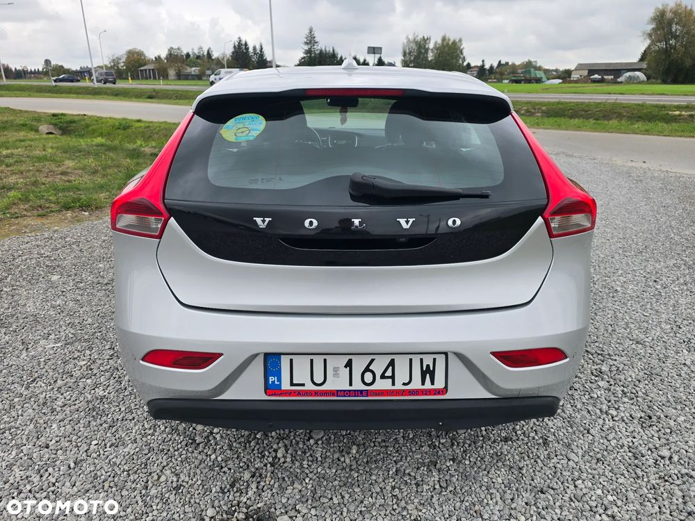 Volvo V40 D2 Kinetic - 7