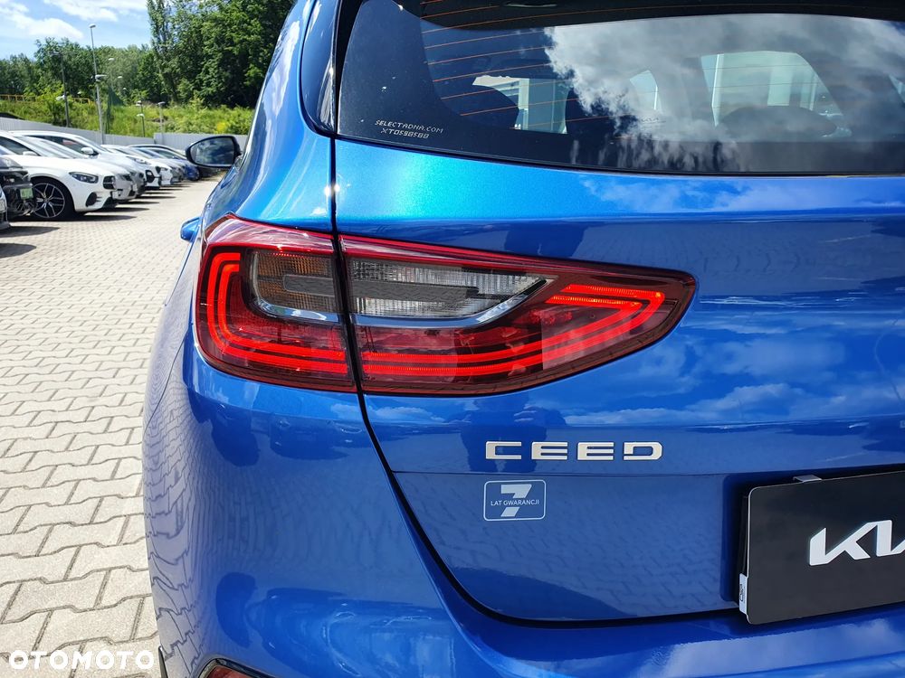 Kia Ceed 1.5 T-GDI M - 23