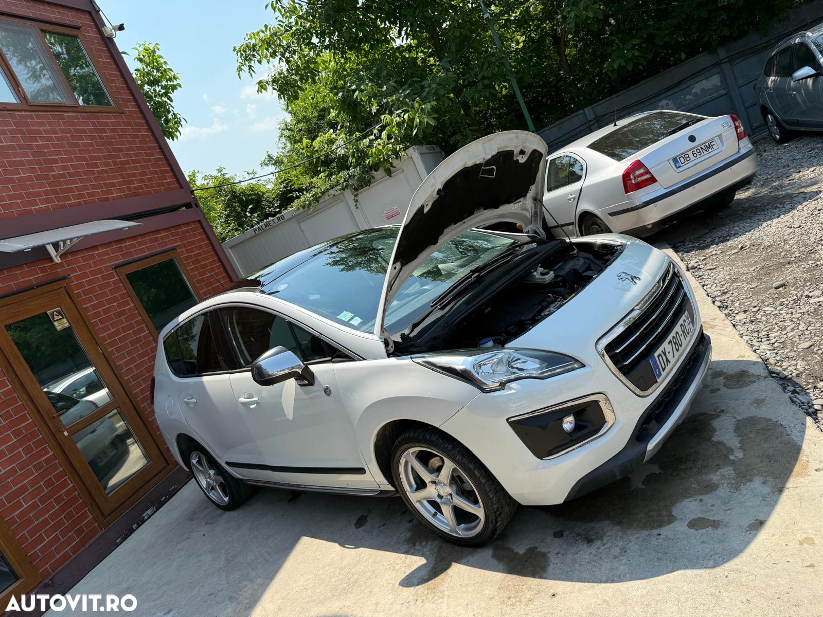 Peugeot 3008 PureTech 130 Stop & Start GPF Crossway - 38