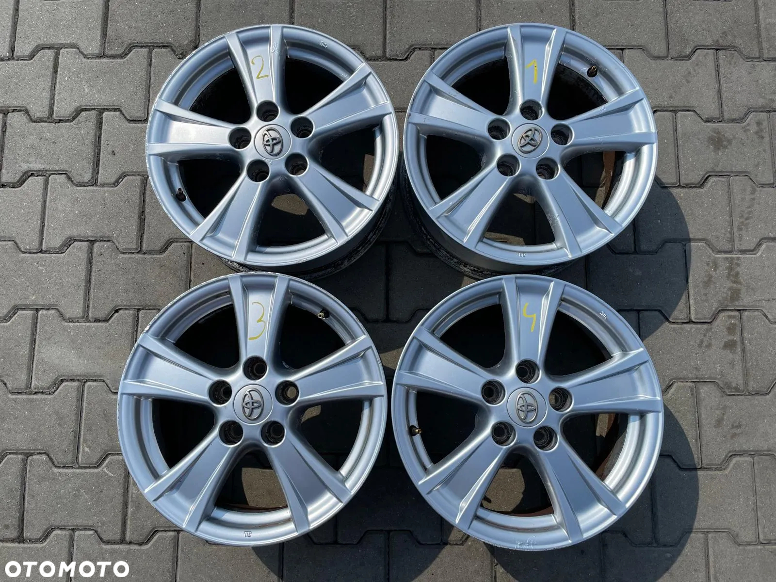 ALU FELGI TOYOTA VERSO 09-18 ET39 6,5Jx16 5x114,3 42611-0F120 - 6