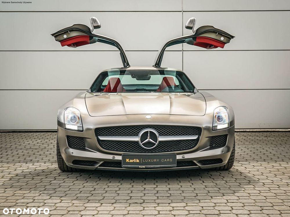 Mercedes-Benz SLS - 4