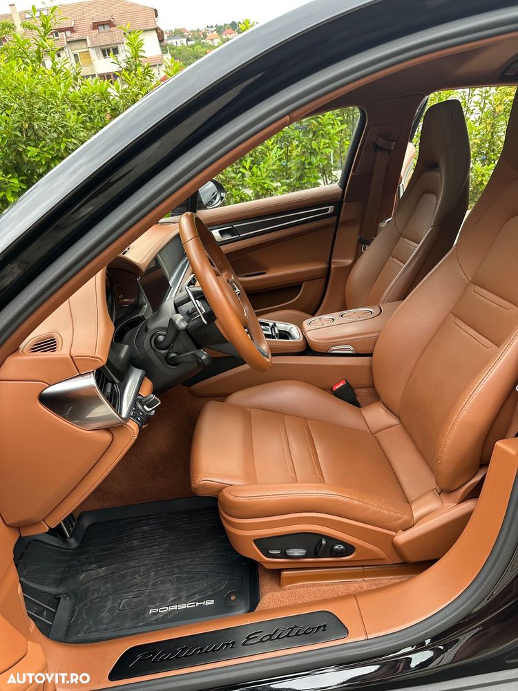 Porsche Panamera - 9