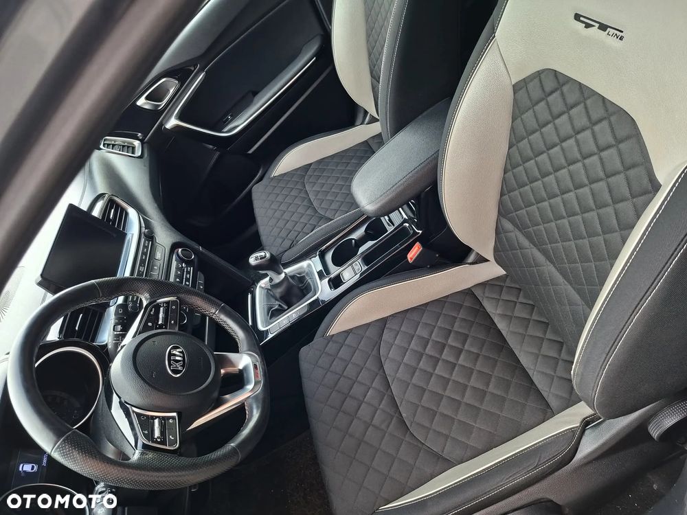 Kia ProCeed 1.4 T-GDI GT Line - 8