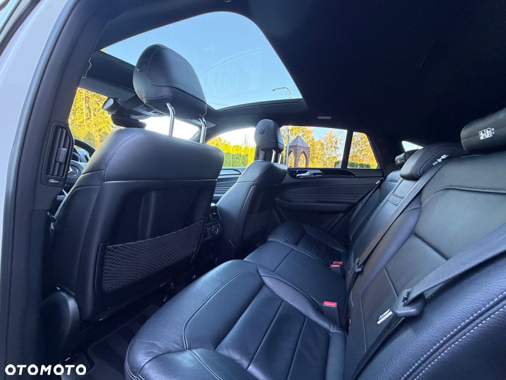 Mercedes-Benz GLE 350 d 4-Matic - 27