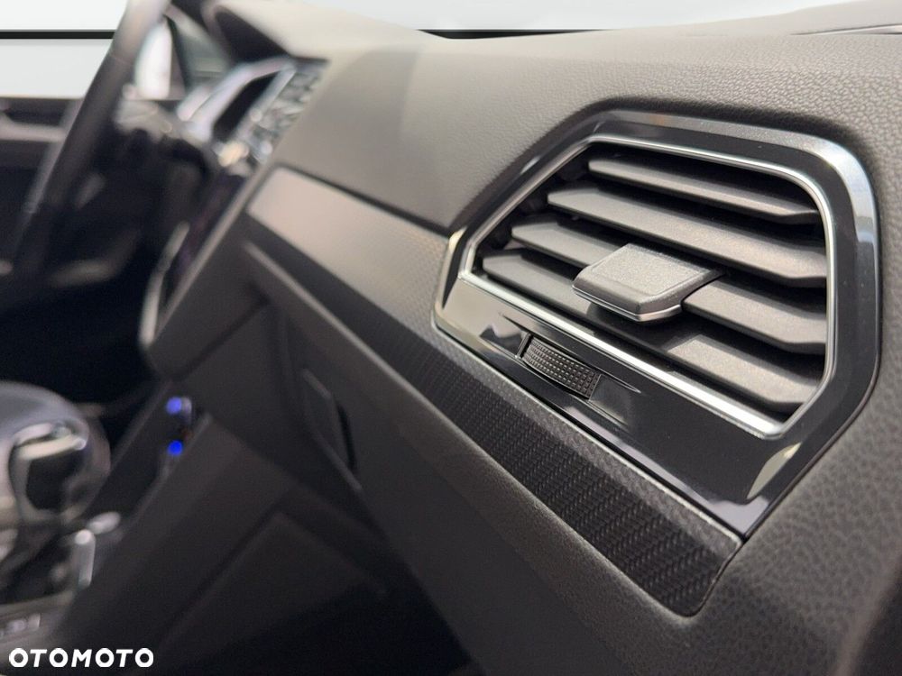 Volkswagen Tiguan Allspace 2.0 TDI 4Mot R-Line DSG - 19