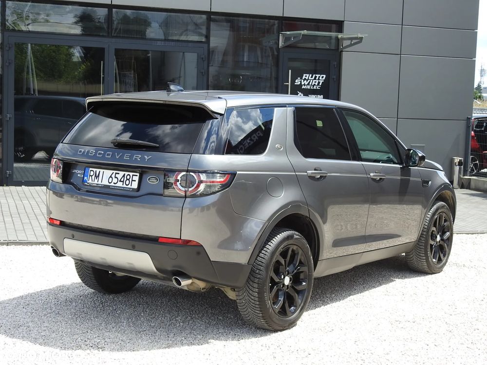 Land Rover Discovery Sport TD4 HSE Luxury - 4