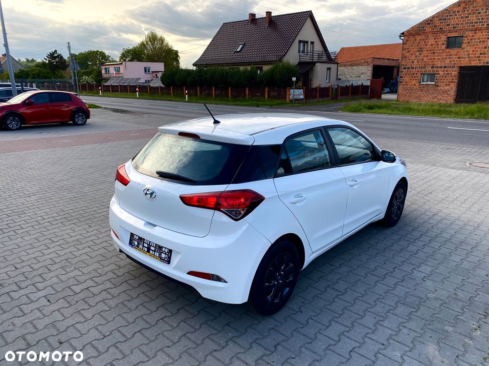 Hyundai i20 - 34