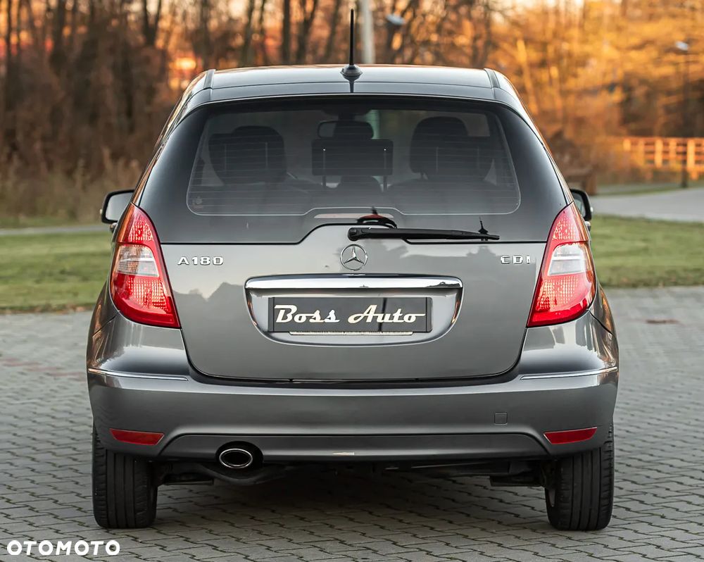 Mercedes-Benz Klasa A 180 CDI Autotronic Avantgarde DPF - 11