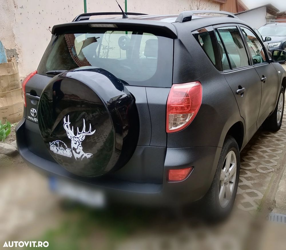 Toyota RAV4 2.2 D-4D Confort - 4