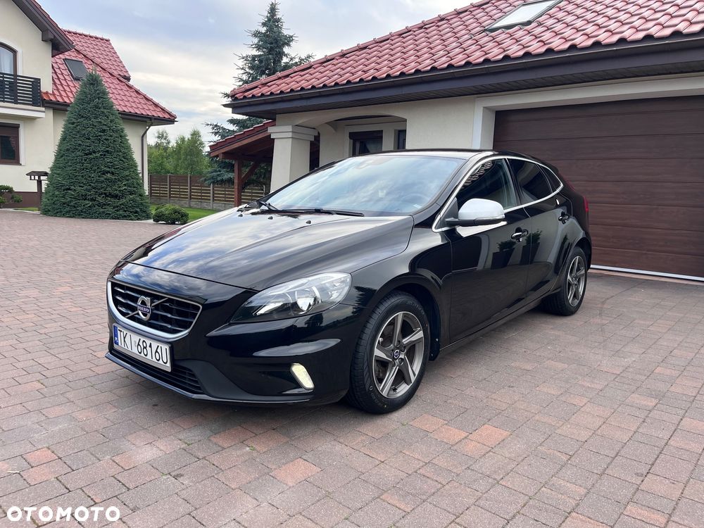 Volvo V40 D2 Drive-E R-Design Momentum - 26