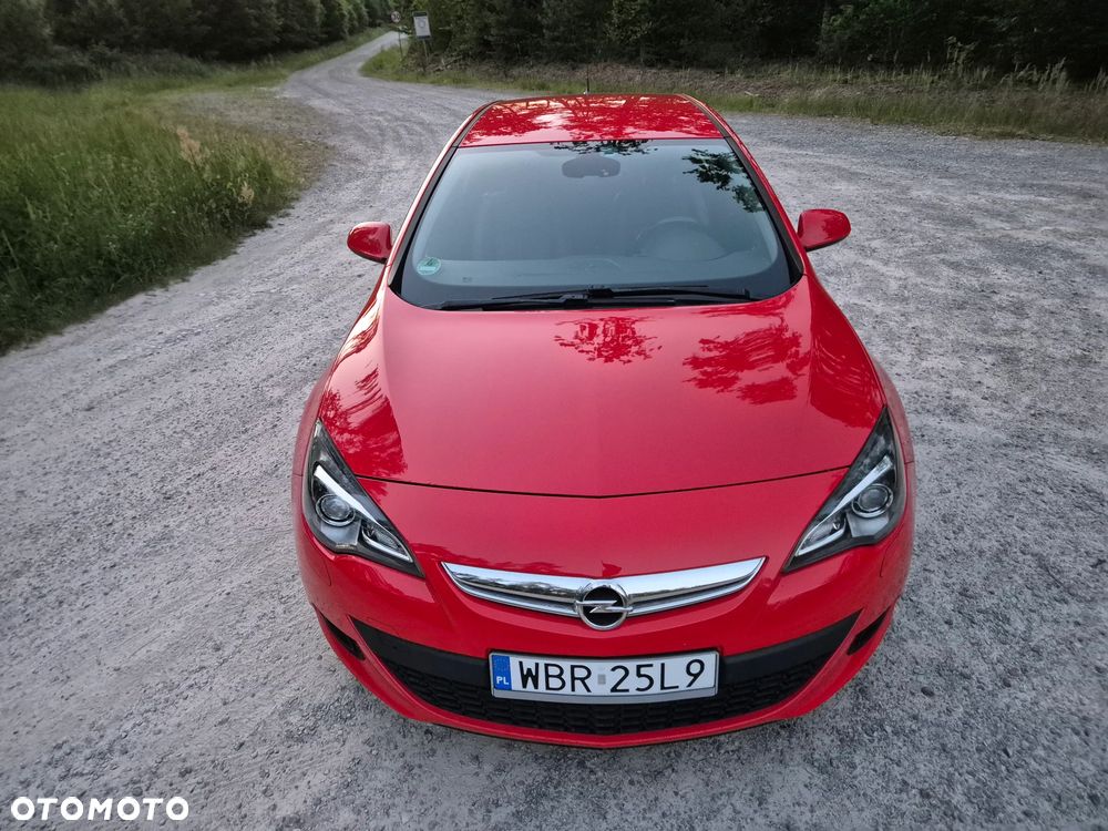 Opel Astra 1.6 T Cosmo - 17