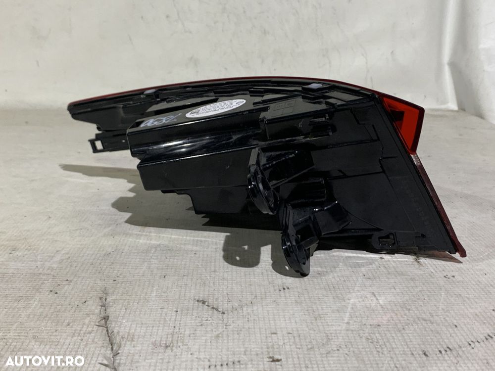 Lampa stop dreapta pe aripa, Skoda Enyaq, 2021, 2022, 2023, 2024, cod origine OE 5LA945208A. - 5