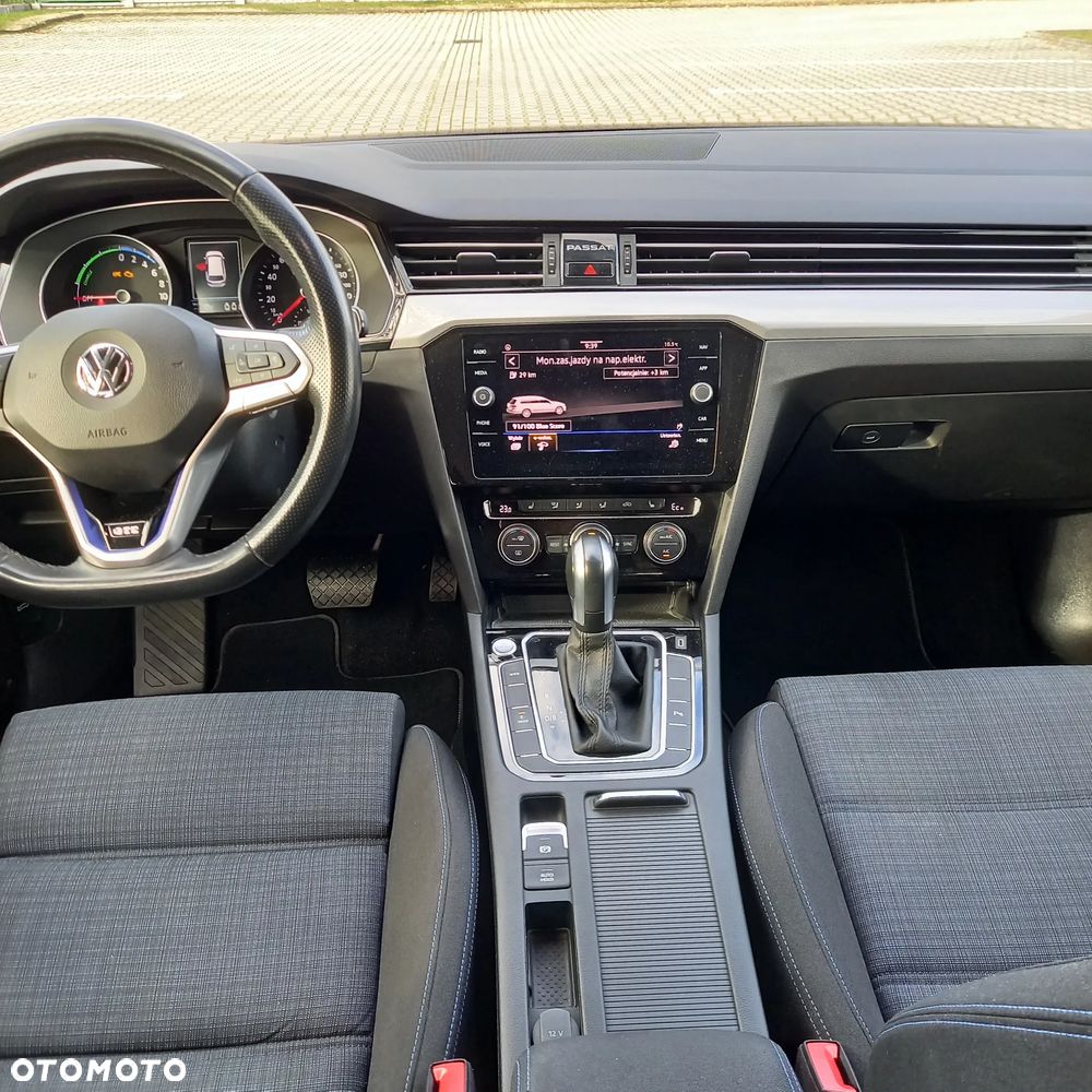 Volkswagen Passat Variant 1.4 TSI Plug-In Hybrid GTE DSG - 11