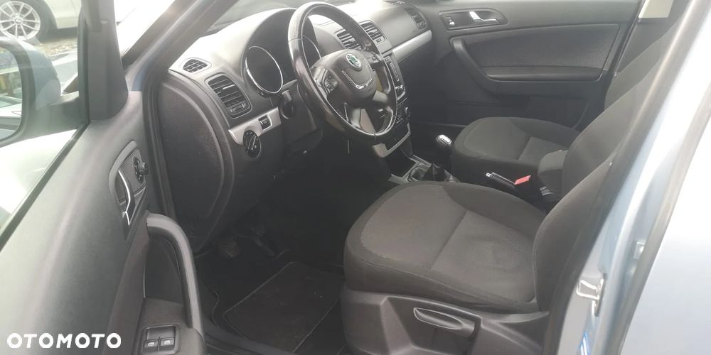 Skoda Yeti 2.0 TDI 4x4 Ambition - 12