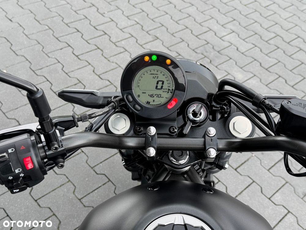 Kawasaki Eliminator 500 - 24