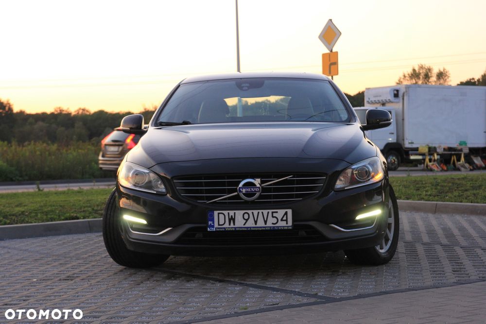 Volvo V60 D4 AWD Summum - 10