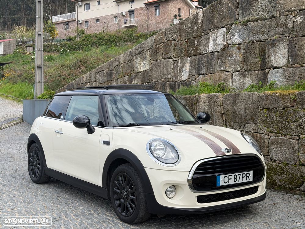 MINI 3 Portas Cooper D Aut. - 2