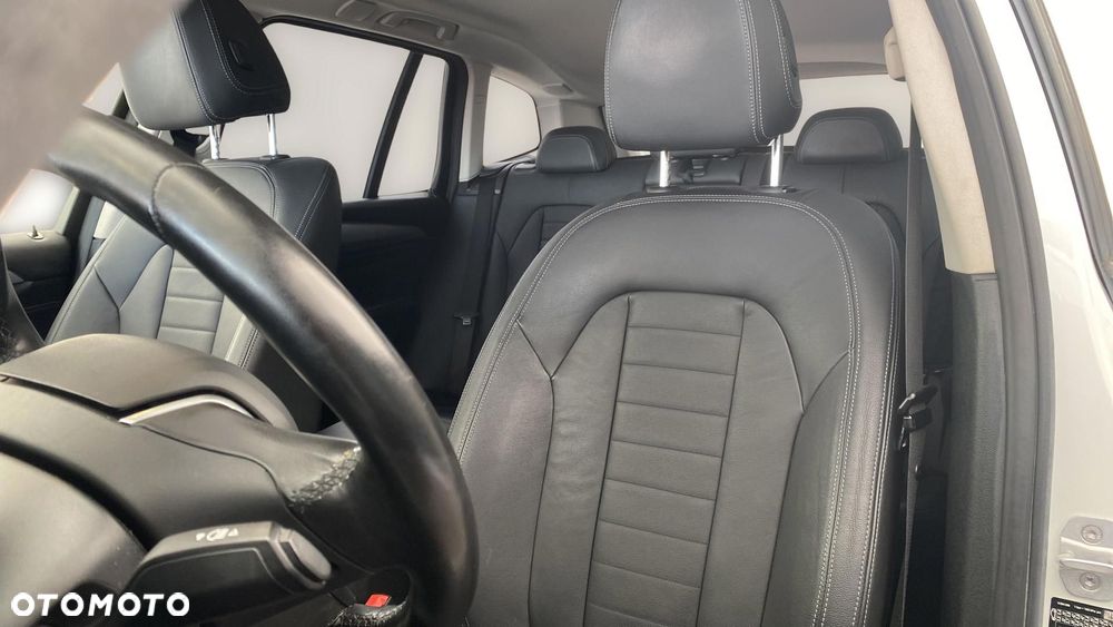 BMW X3 xDrive20d Advantage - 11