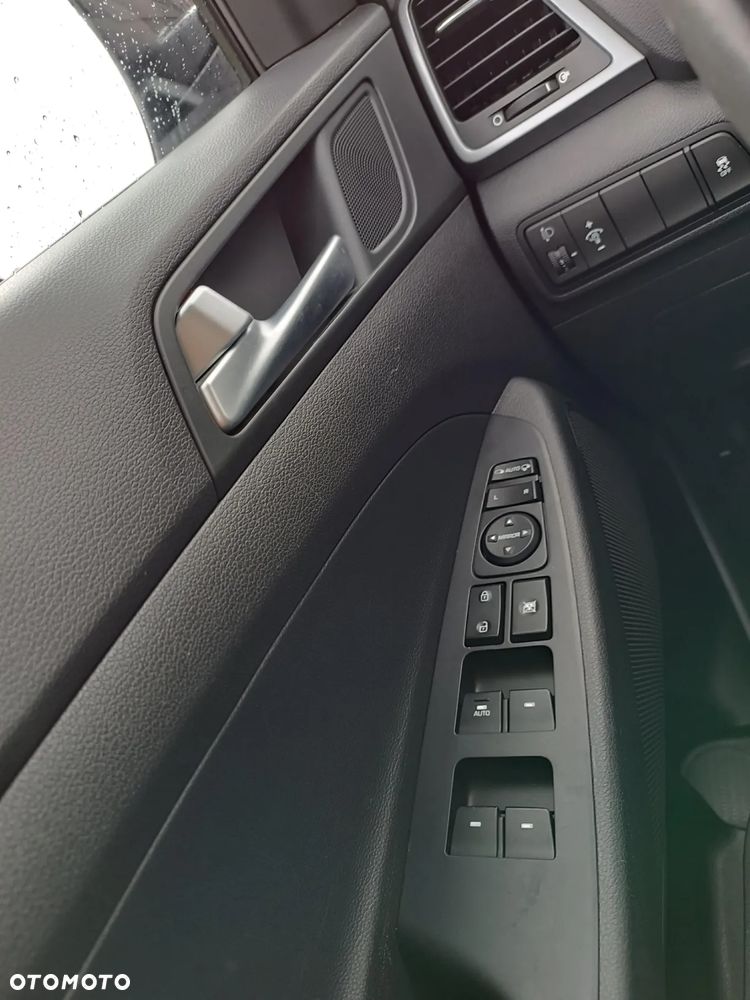 Hyundai Tucson - 10
