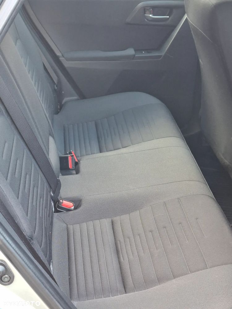 Toyota Auris Hybrid 135 Comfort - 12