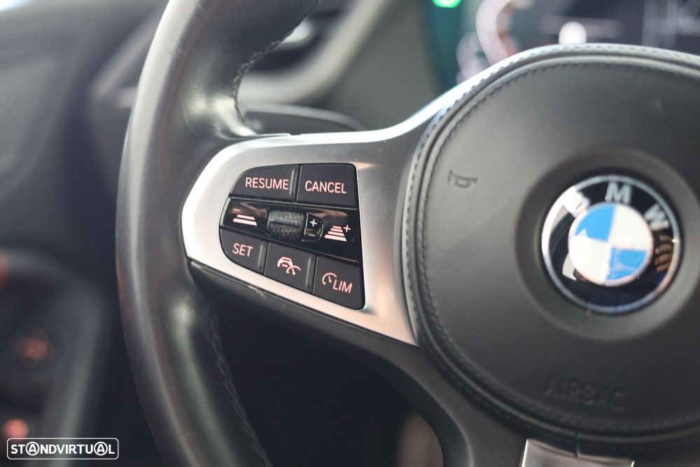 BMW 118 i Pack M Auto - 52