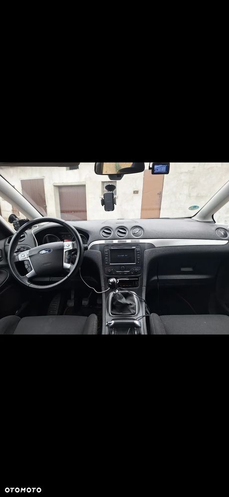 Ford S-Max 2.0 TDCi DPF Ambiente - 9