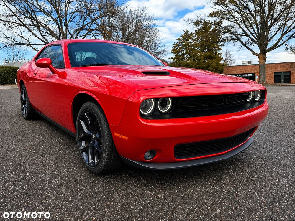 Dodge Challenger 3.6 SXT - 3