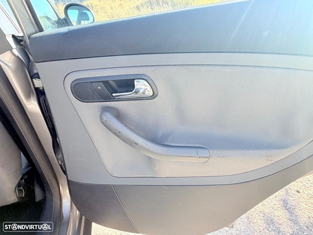 SEAT Ibiza 1.2 12V Stella - 29