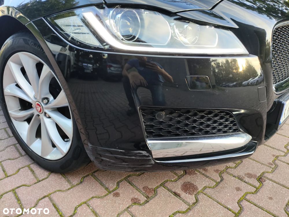 Jaguar XF 2.0 i4D Prestige - 9