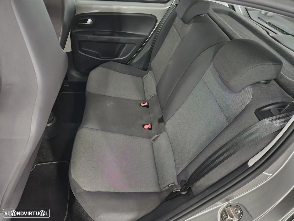 VW Up! 1.0 BlueMotion High - 12