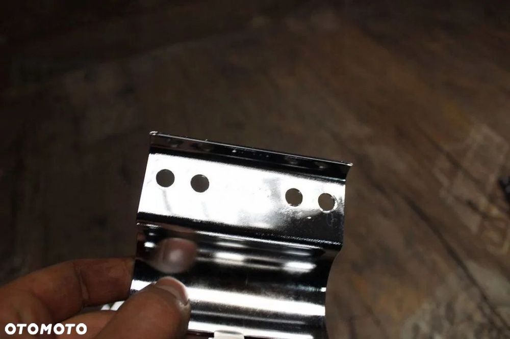 UCHWYT MOCOWANIE SZYBY NATIONAL CYCLE CHOPPER - 6