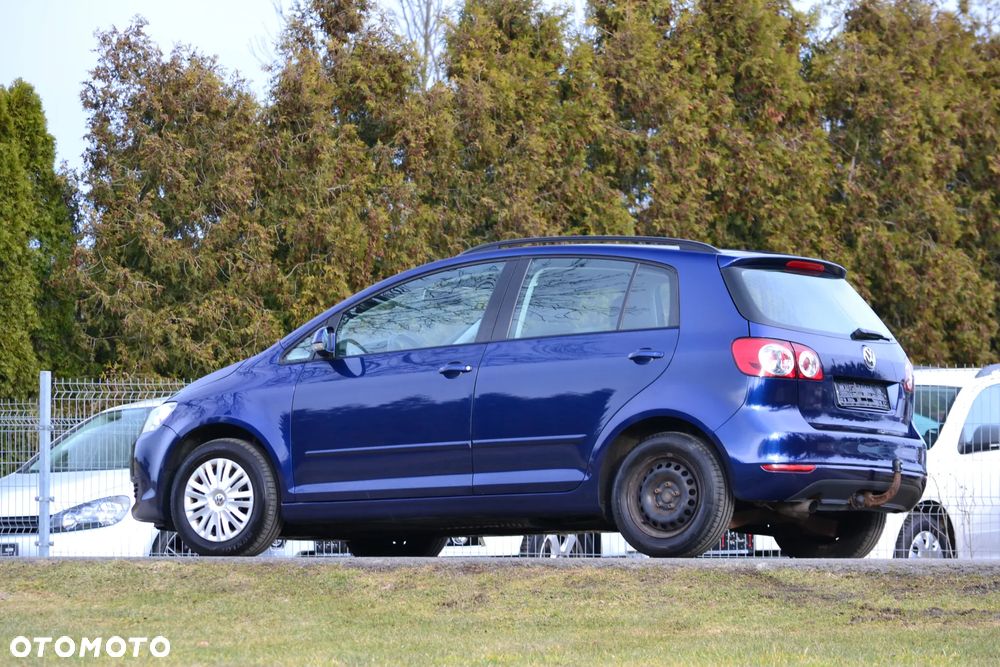 Volkswagen Golf Plus 1.6 TDI DPF Trendline - 13