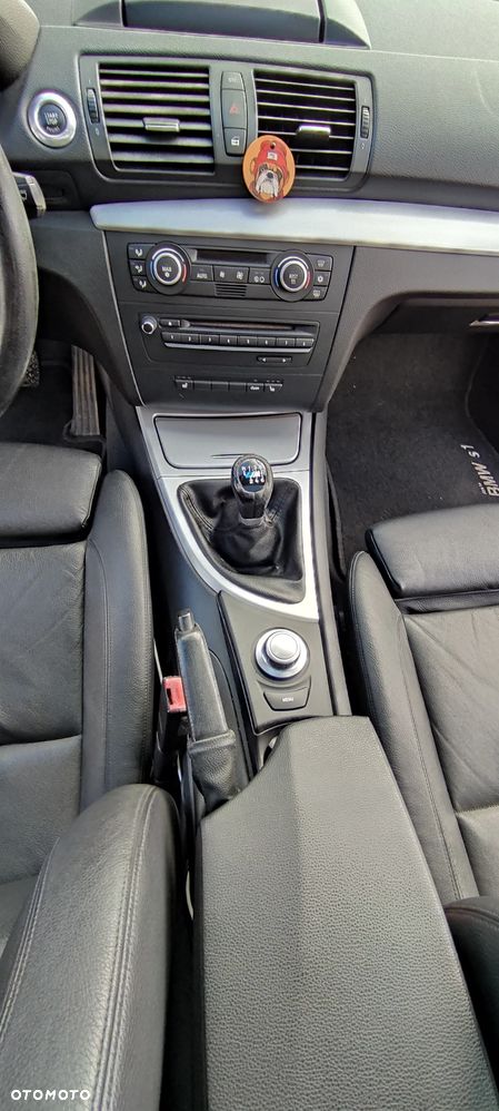 BMW Seria 1 - 17