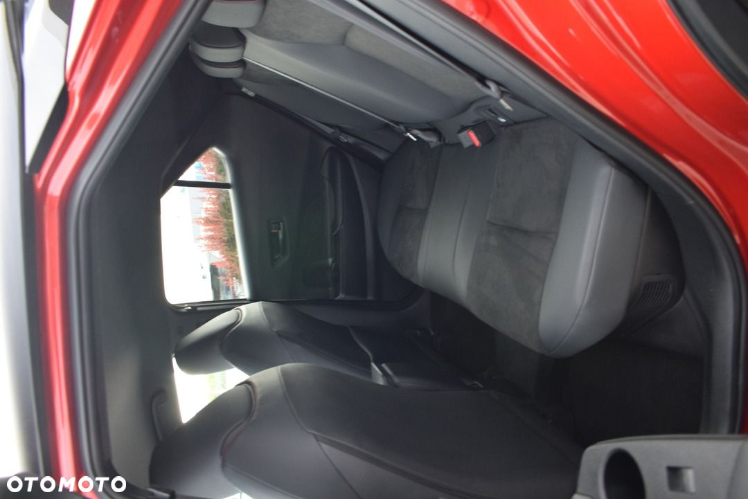 Toyota C-HR - 14