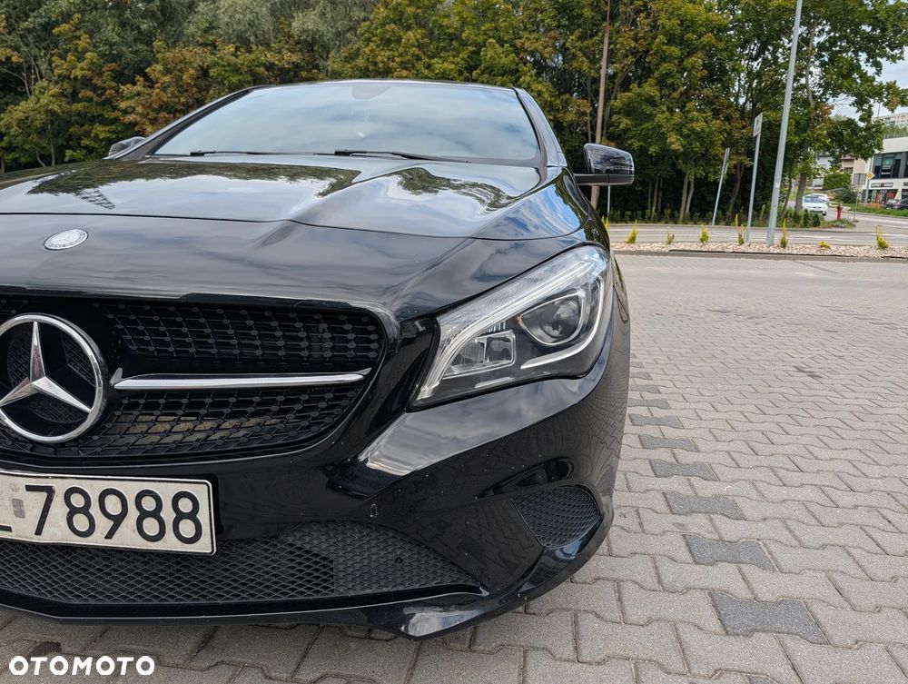 Mercedes-Benz CLA 250 4-Matic - 17