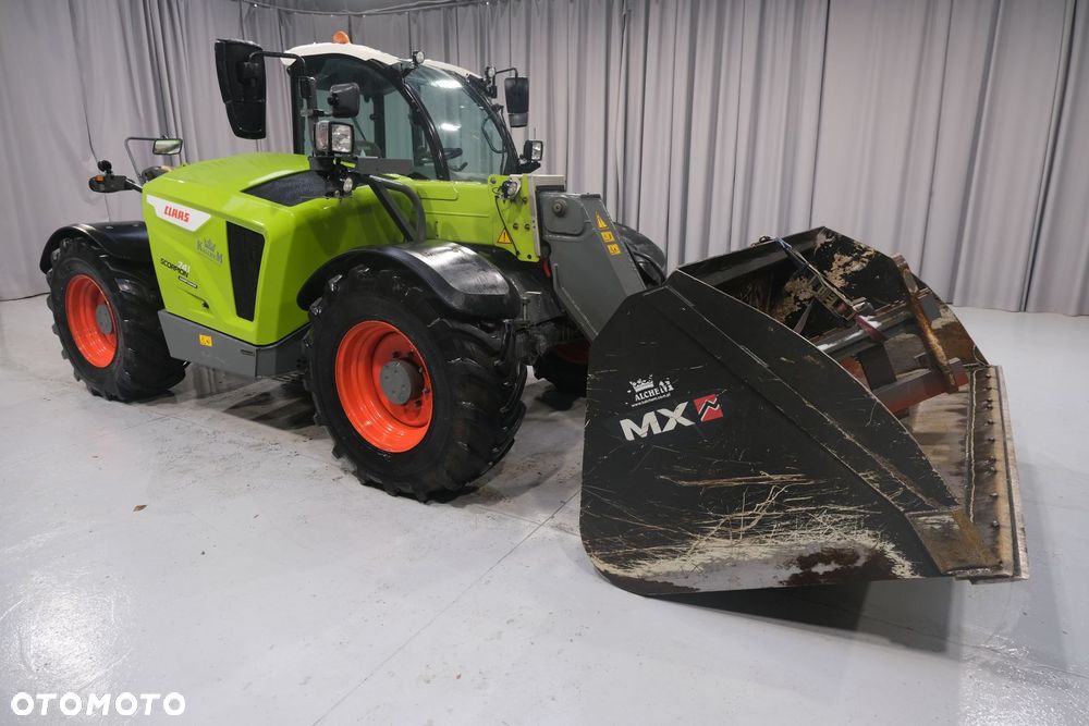 Claas SCORPION 741 VARIPOWER - 2