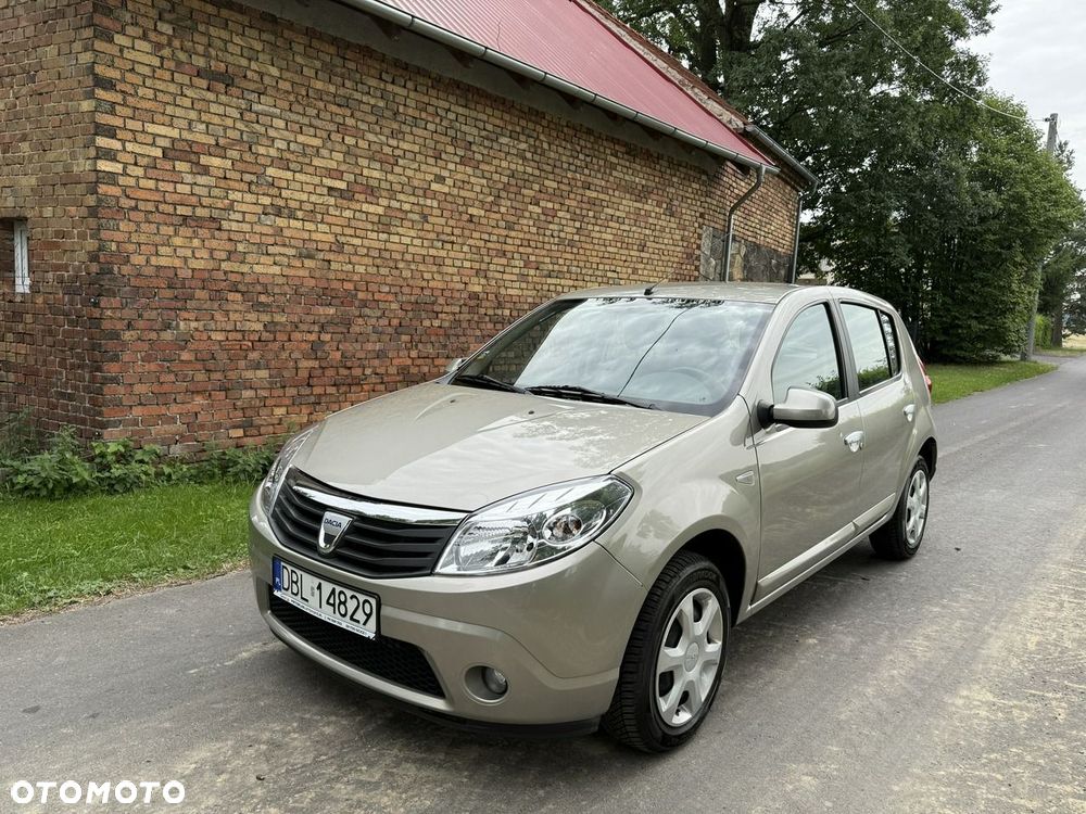 Dacia Sandero 1.2 16V 75 Celebration - 20