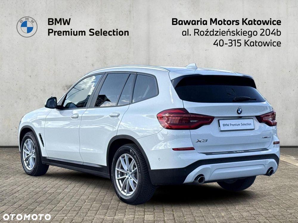 BMW X3 xDrive30i GPF Advantage - 3