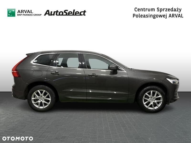 Volvo XC 60 D4 Momentum Pro - 7